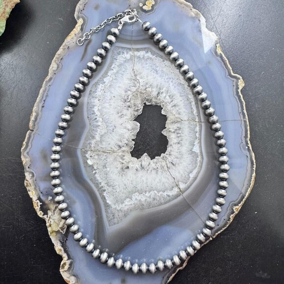 Sterling Silver Southwestern Style 6 mm Navajo Pearl Beads 16"- 18" Necklace - Picture 2 of 10